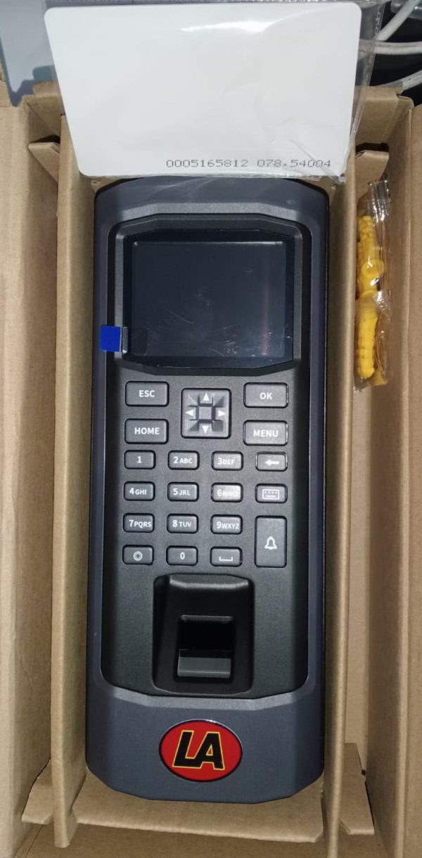 BIOMETRIC ATTENDANCE MACHINE